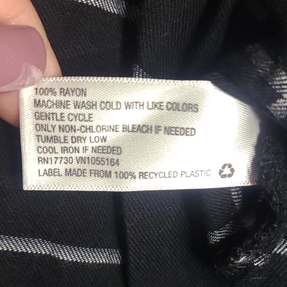 Nearly New! A New Day Long Sleeve Ruffle Detail Blouse - Picture 10 of 10